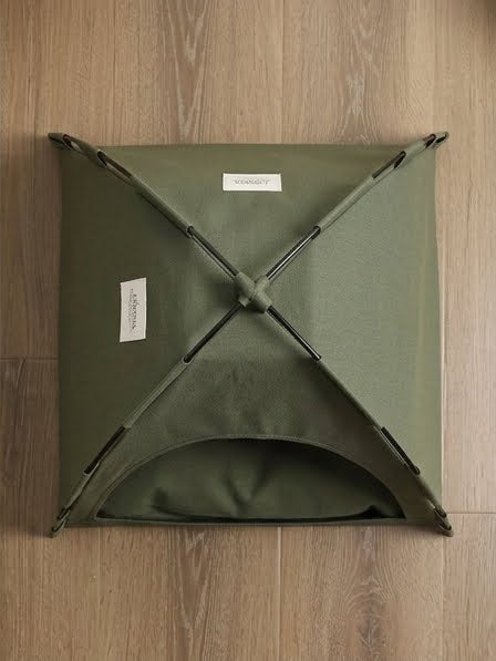 Cool & Cozy Pet Retreat Tent